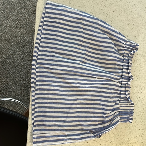 Zaful smocked pinstripe top and skirt duo set. New without tags. Never worn. - Picture 11 of 11